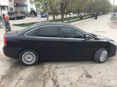 Ford Focus 2 Sedan Parlak Siyah Cam Çerçeve Çıtası 2005-2011 arası