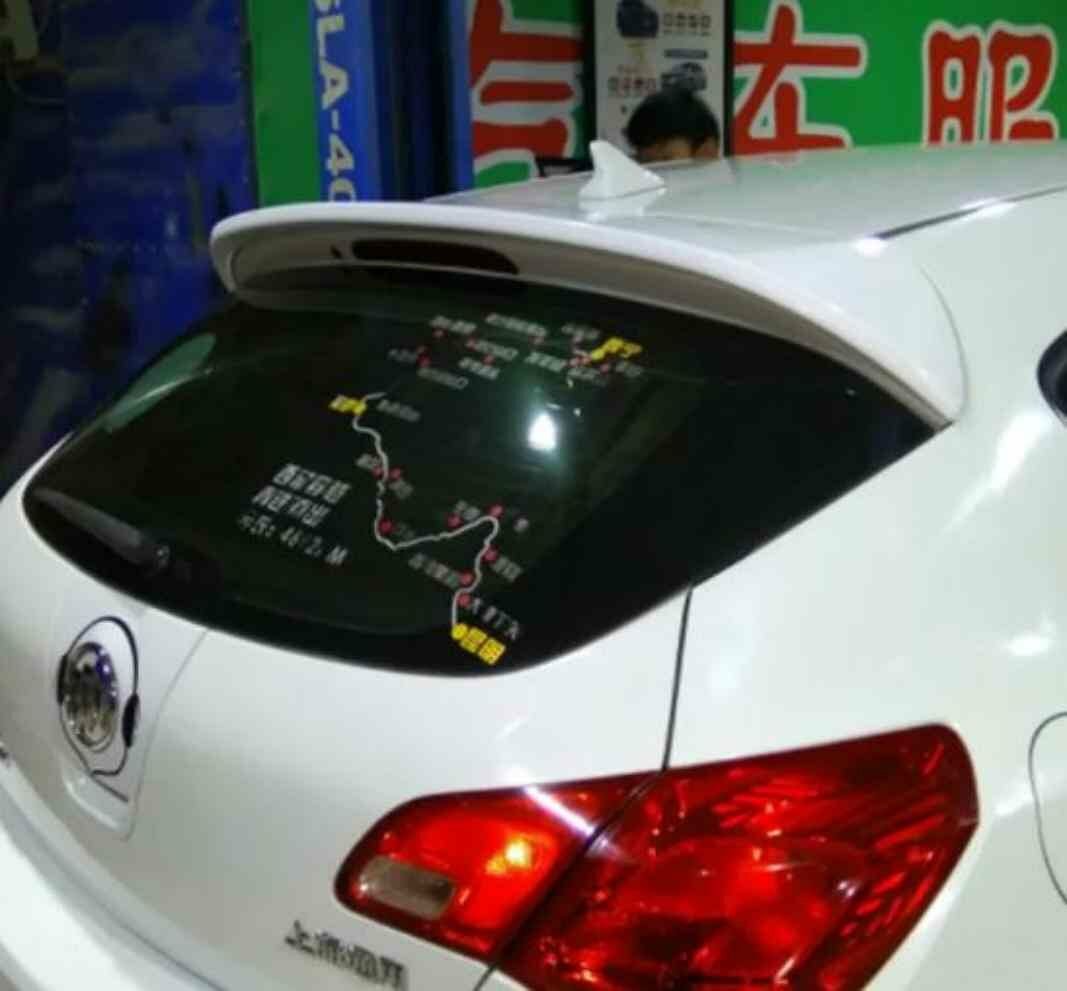 Opel Astra J hb spoiler boyalı (Pianoblack) 2010 sonrası