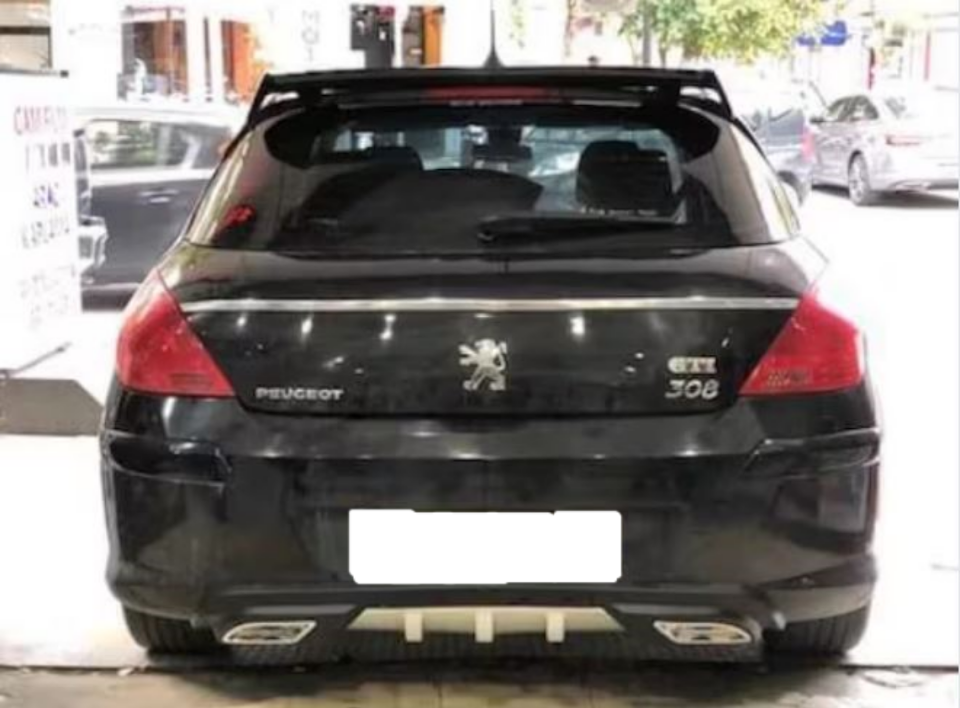 Peugeot 308 uyumlu üniversal difüzör Siyah 2008 ve sonrası modeller