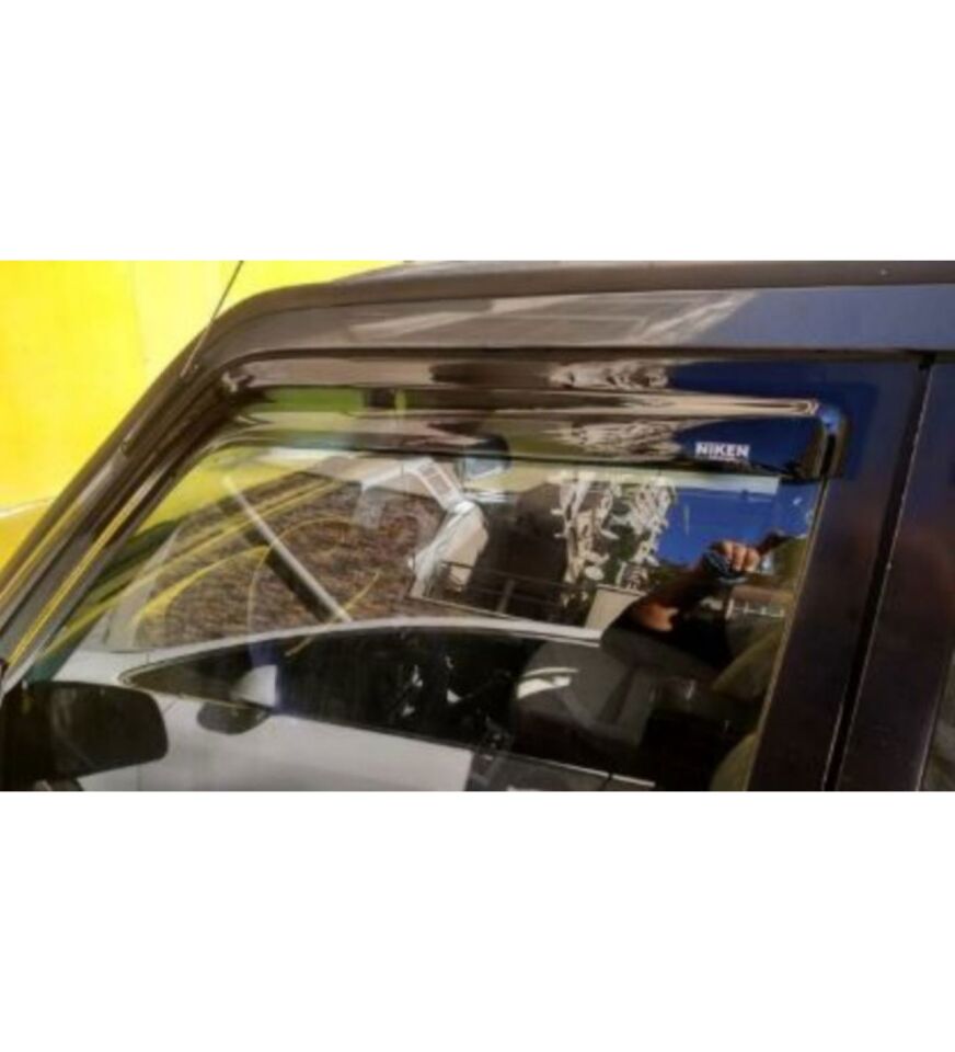 Jeep Grand Cherokee WK Cam Rüzgarlığı 4'lü  2005-2010 Niken (Kromsuz model)
