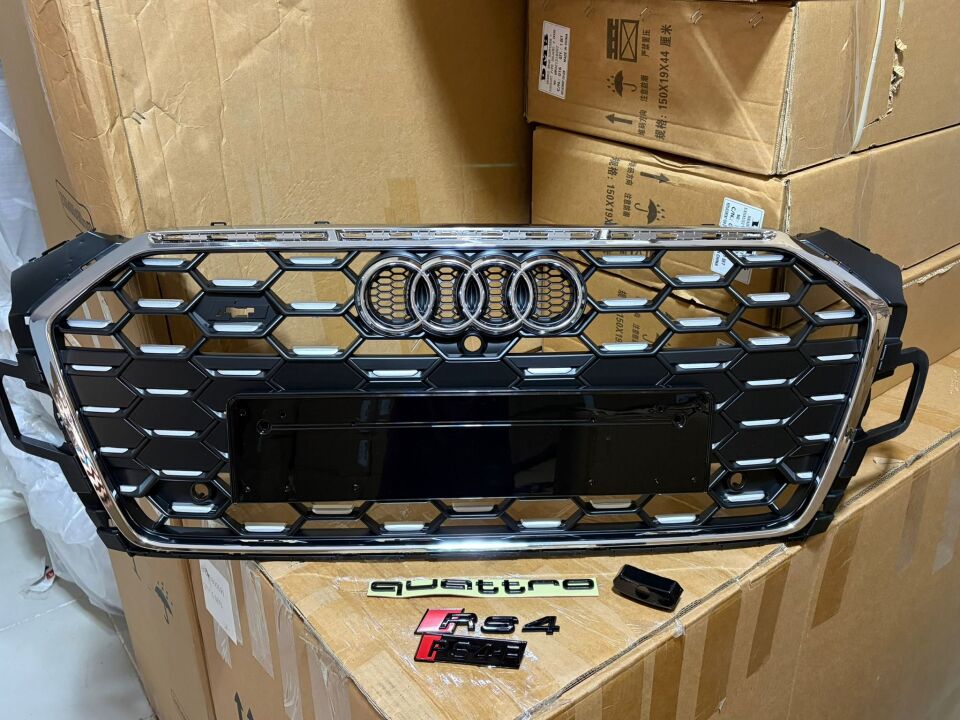 Audi A4 Rs4 Ön Panjur Krom Çerçeve b9,5 2020+ Sonrası Uyumlu