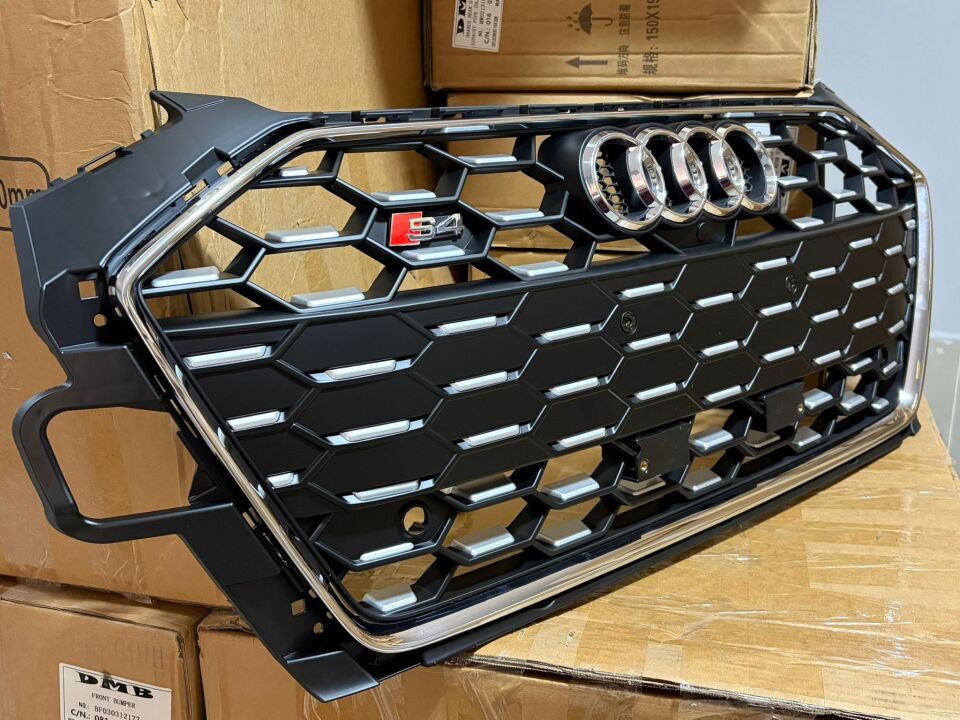 Hdmtuning Audi A4 Rs4 Ön Panjur Krom Çerçeve b9,5 2020+ Sonrası Uyumlu