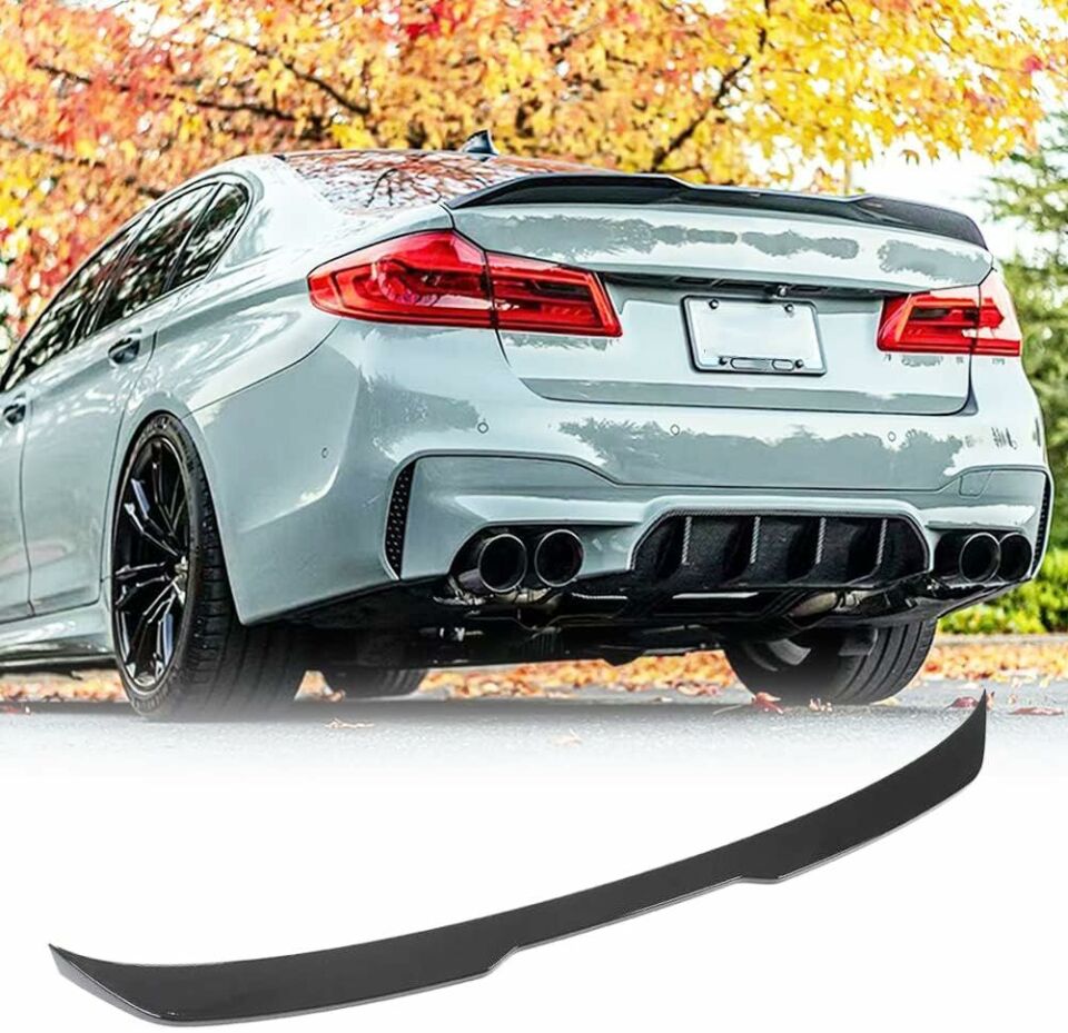 Bmw G30 boyalı (Pianoblack) spoiler 2016-2020 arası