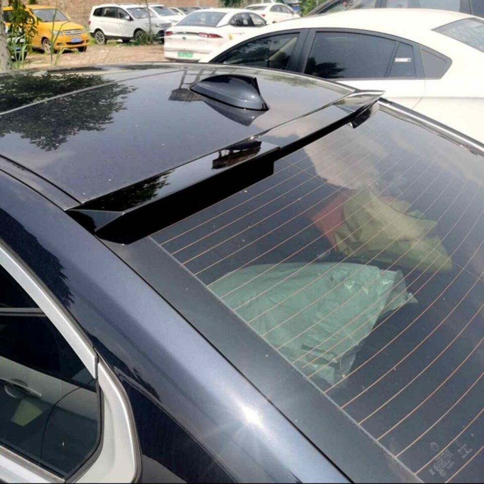 Bmw G20 cam üstü spoiler boyalı (Pianoblack) 2019 sonrası