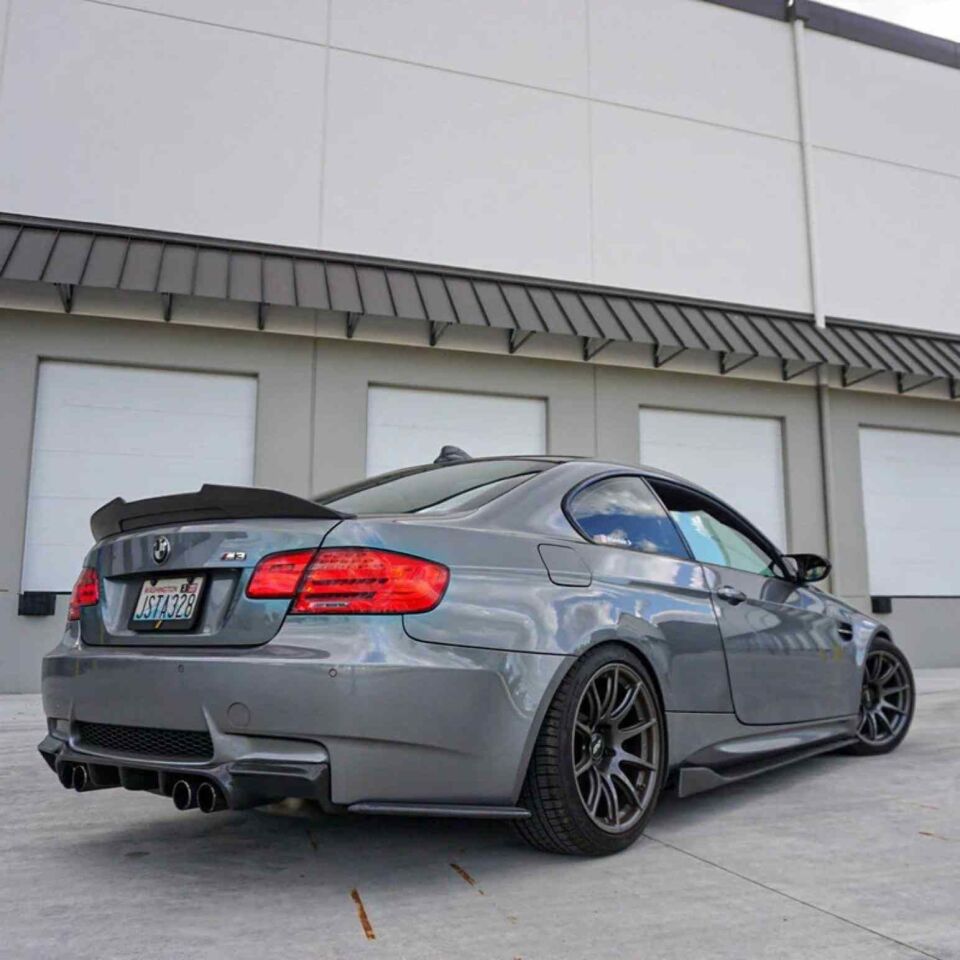 Bmw E92 coupe psm boyalı spoiler (Pianoblack) 2005-2012 arası