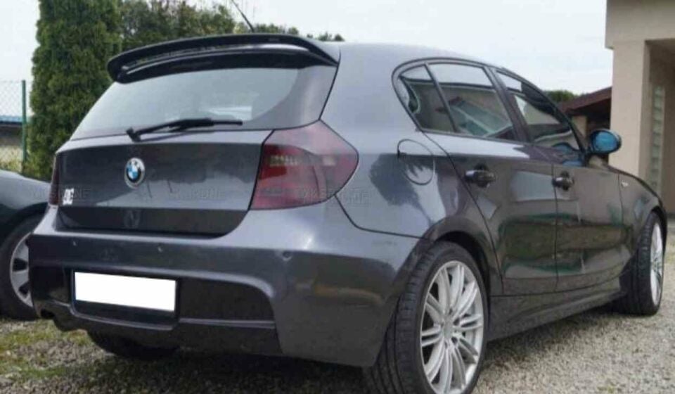 Bmw E81-E87 boyalı spoiler (Pianoblack) 2004-2011 arası