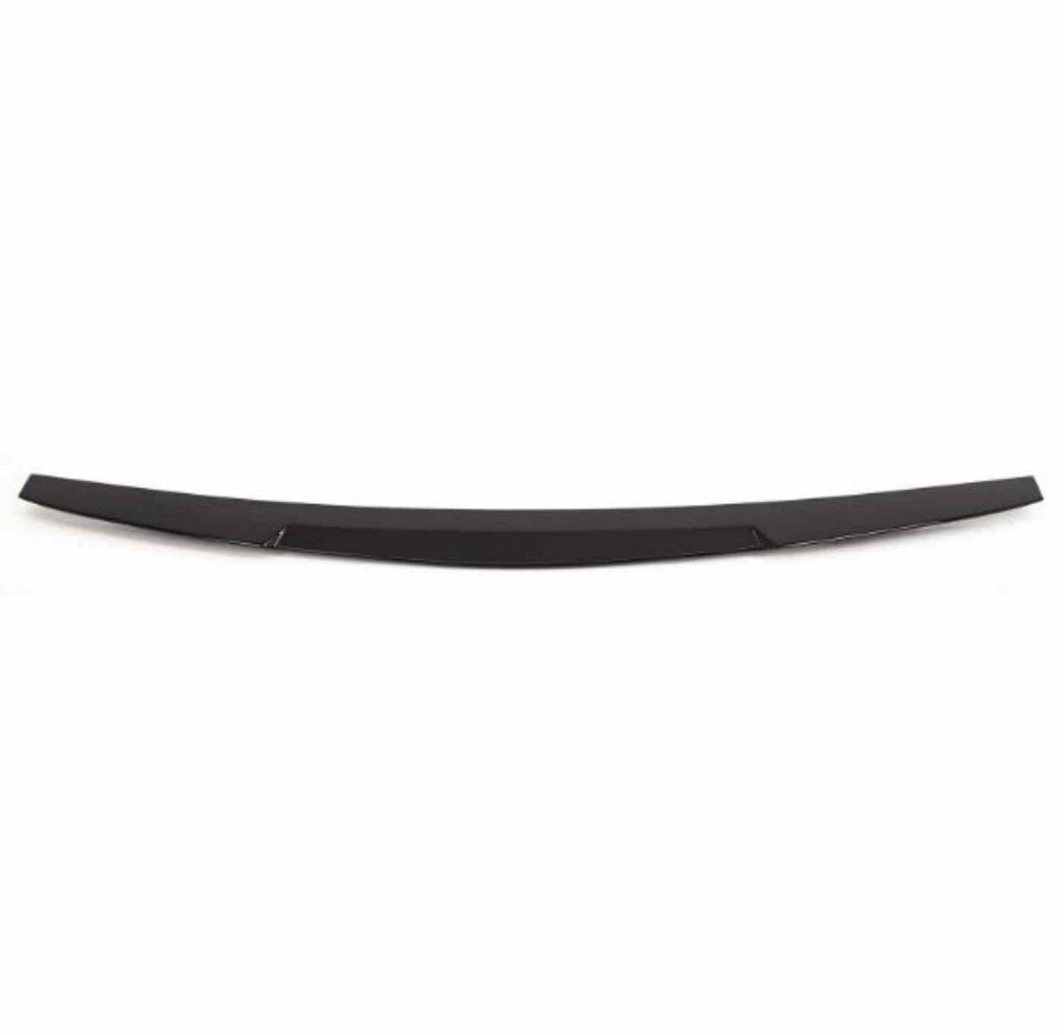Audi A4 M4 boyalı spoiler (Pianoblack) 2012 sonrası