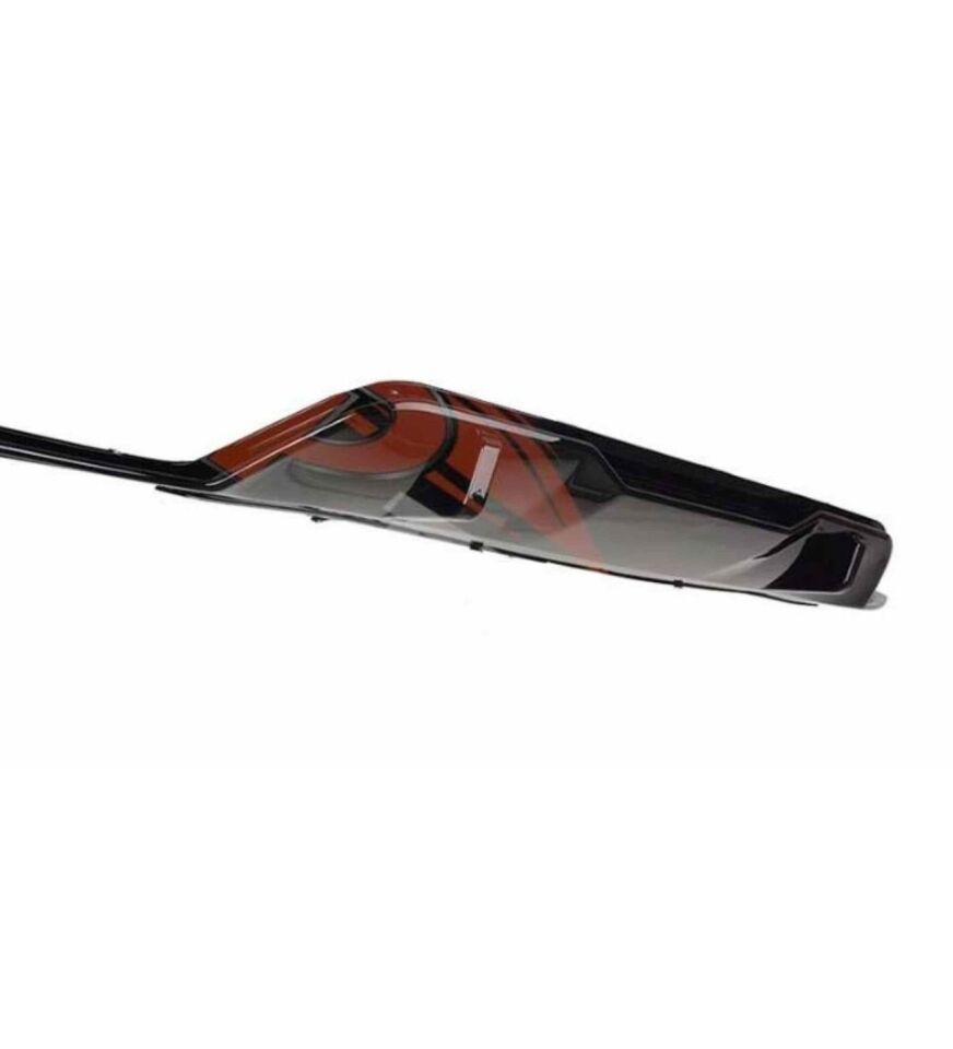 Vw Passat B8 arka tampon eki difüzör pianoblack 2015-2020 arası modeller
