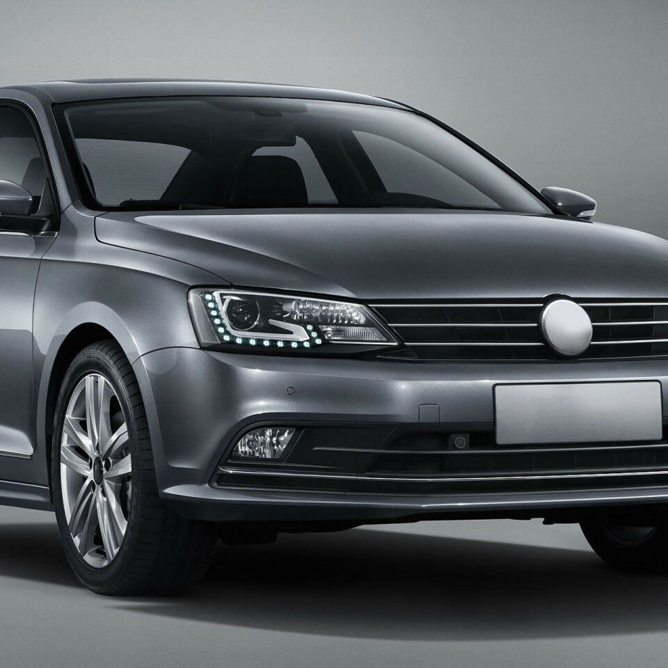 Volkswagen Jetta Sis Farı Lambası ve panjur seti 2015-2018 arası