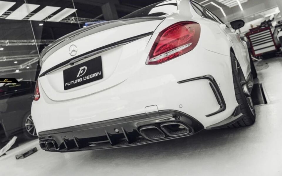 Mercedes C Serisi W205 C63 Arka Tampon 2015-2020 Arası DİFÜZÖRSÜZ MODEL