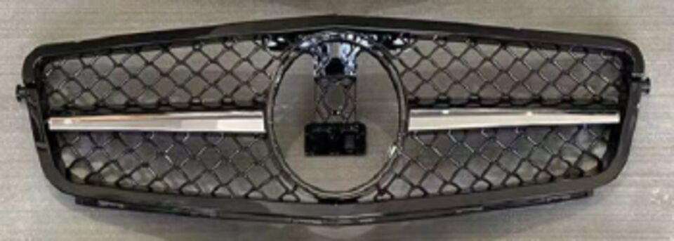 Mercedes W204 C63 Amg Ön Panjur Izgara Seti Siyah Gri 2008 - 2014 Arası Uyumlu