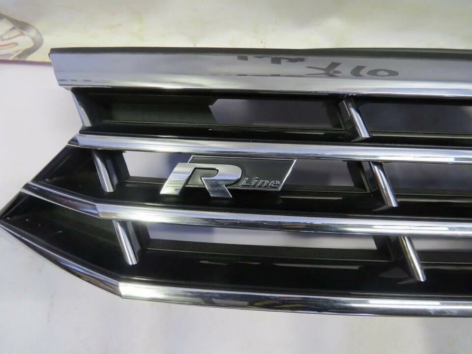 Vw Passat B8 Rline Ön Panjur Izgara 2015-2018 arası uyumlu