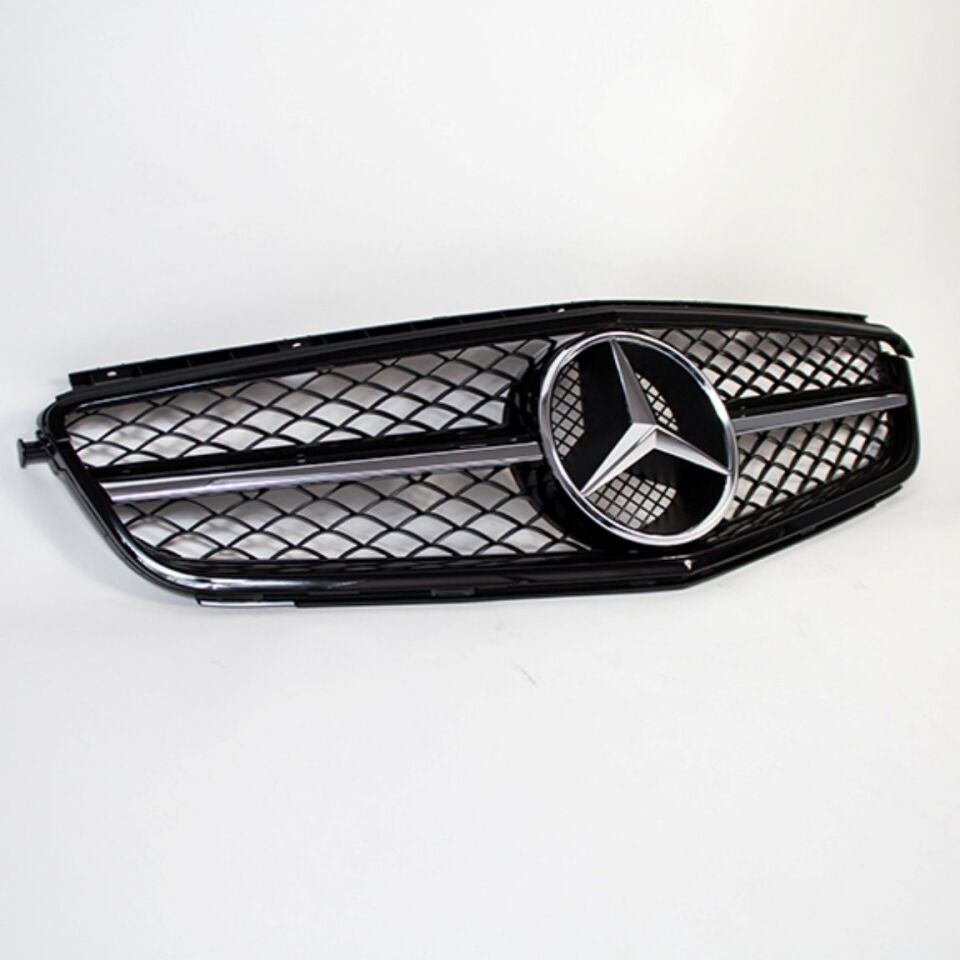 Mercedes C serisi w204 C63 ön panjur 2007-2013 arası uyumlu