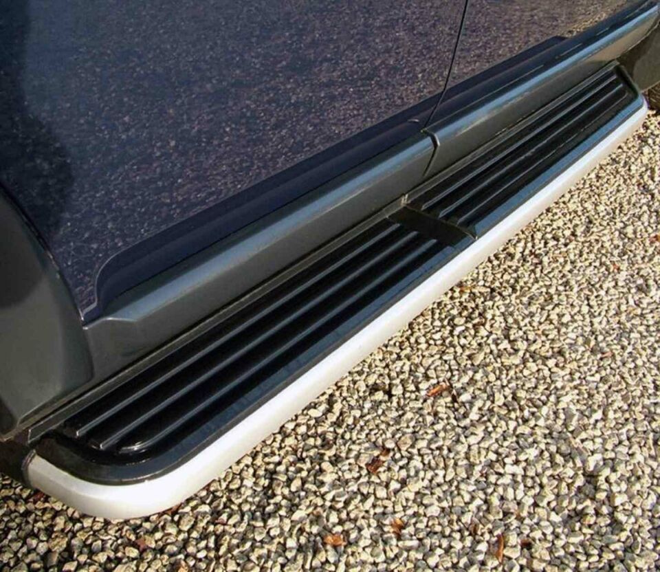 Land Rover Discovery 3 ve 4 uyumlu yan basamak marşbiyel koruma 2004-2016 arası modeller